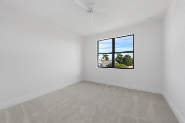 583-tripoli-ct-marco-island-fl-34145-bed4-1024x684-1