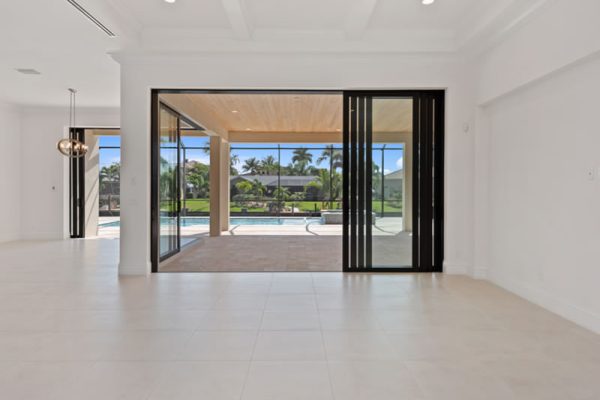 6686-griffin-blvd-fort-myers-fl-33908-living-view