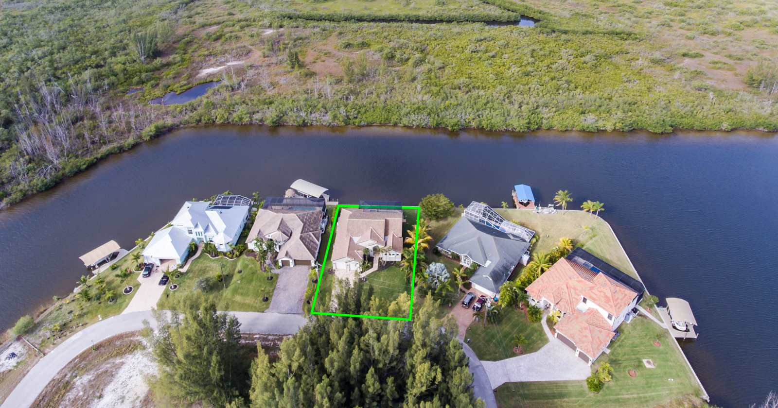 Selecting the Ideal Lot for Your Right-Sized Home - Featured Image