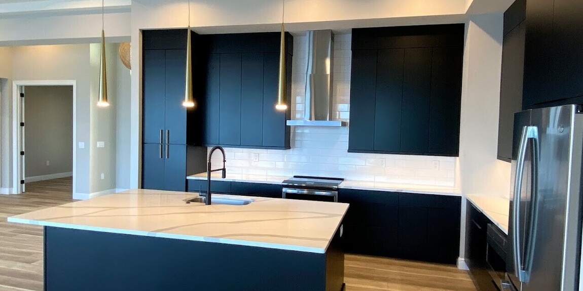 Dark Blue Kitchen Design Image