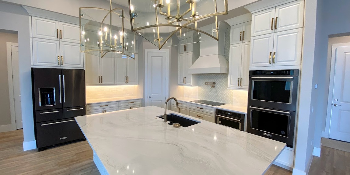 Elegant Kitchen With Chandelier Image