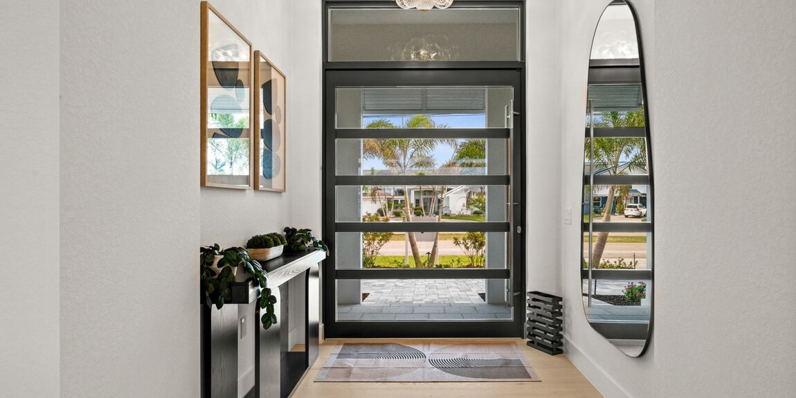 Glass Door Entryway Image